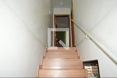 Escada de apartamento à venda com 2 quartos, 71m² em São Joaquim, Contagem