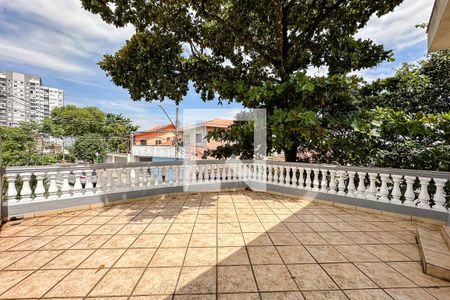 Casa à venda com 200m², 3 quartos e 4 vagasQuarto 1