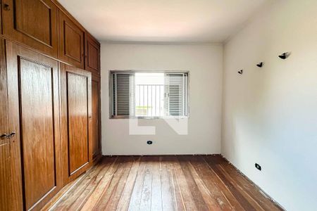 Casa à venda com 200m², 3 quartos e 4 vagasQuarto 2