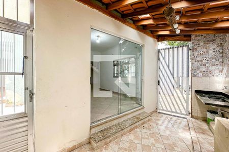 Casa à venda com 200m², 3 quartos e 4 vagasÁrea Externa