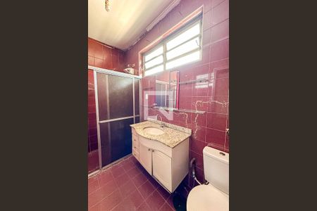 Casa à venda com 200m², 3 quartos e 4 vagasQuarto 1