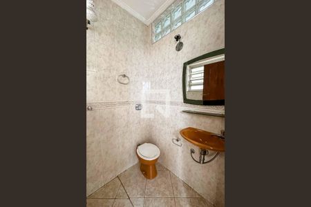 Casa à venda com 200m², 3 quartos e 4 vagasÁrea de Serviço