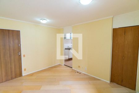 Sala de apartamento para alugar com 2 quartos, 60m² em Vila Guarani (z Sul), São Paulo