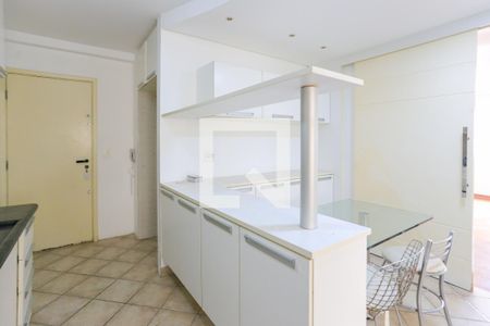 Cozinha de apartamento para alugar com 3 quartos, 110m² em Cidade São Francisco, São Paulo