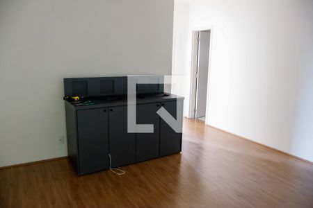 sala de apartamento para alugar com 2 quartos, 40m² em Presidente Altino, Osasco