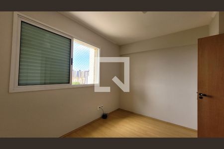 Quarto 1 de apartamento para alugar com 4 quartos, 130m² em M. Santo Antônio, Campinas