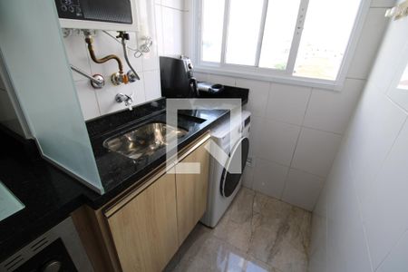 Apartamento à venda com 44m², 2 quartos e 1 vagaÁrea de Serviço