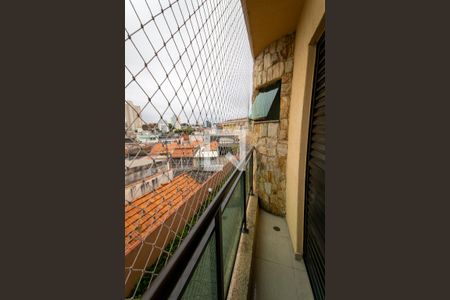 Casa de condomínio à venda com 110m², 3 quartos e 2 vagasSacada