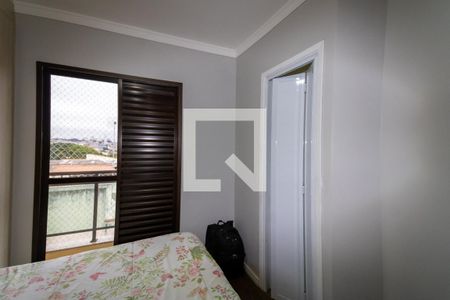 Casa de condomínio à venda com 110m², 3 quartos e 2 vagasQuarto