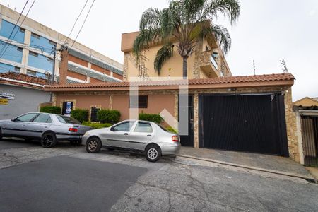 Casa de condomínio à venda com 110m², 3 quartos e 2 vagasFachada
