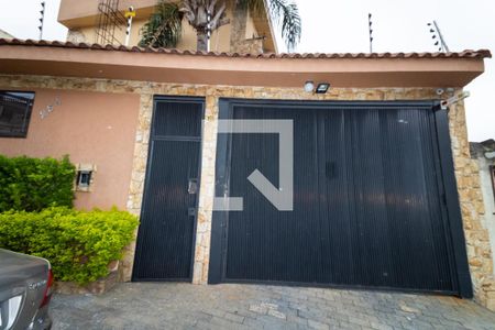 Casa de condomínio à venda com 110m², 3 quartos e 2 vagasFachada