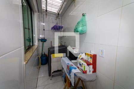 Casa de condomínio à venda com 110m², 3 quartos e 2 vagasDetalhe da área de serviço