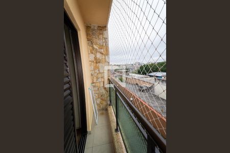 Casa de condomínio à venda com 110m², 3 quartos e 2 vagasSacada