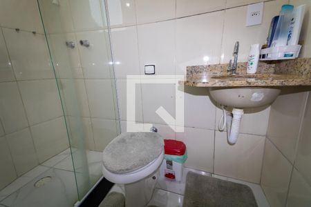 Casa de condomínio à venda com 110m², 3 quartos e 2 vagasBanheiro