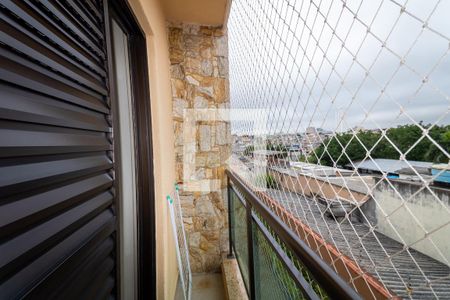 Casa de condomínio à venda com 110m², 3 quartos e 2 vagasSacada