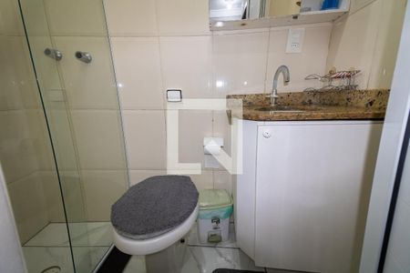 Casa de condomínio à venda com 110m², 3 quartos e 2 vagasBanheiro