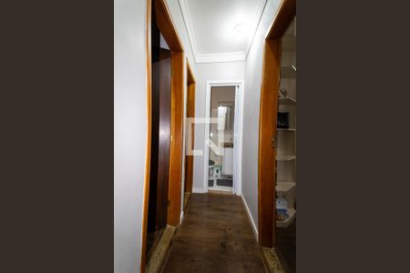 Casa de condomínio à venda com 110m², 3 quartos e 2 vagasCorredor 