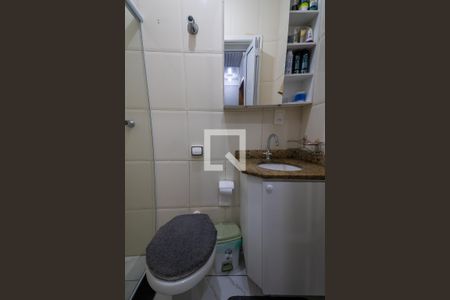 Casa de condomínio à venda com 110m², 3 quartos e 2 vagasBanheiro