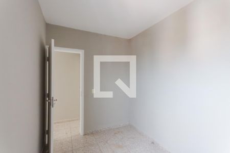 Quarto  de apartamento à venda com 2 quartos, 56m² em Vila Curuca, Santo André
