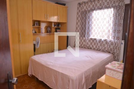 Casa à venda com 168m², 3 quartos e 3 vagasQuarto 2