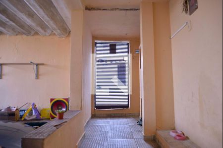 Casa à venda com 168m², 3 quartos e 3 vagasEntrada