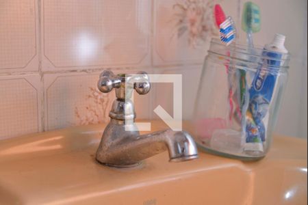 Casa à venda com 168m², 3 quartos e 3 vagasBanheiro Suite