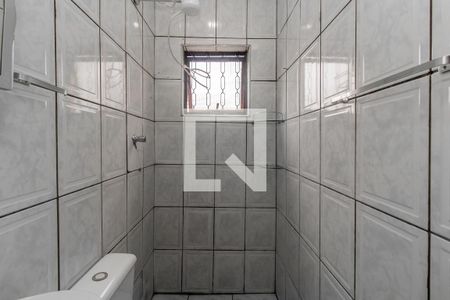 Banheiro de casa para alugar com 1 quarto, 30m² em Cangaiba, São Paulo