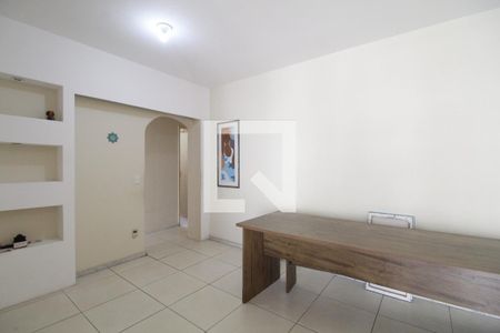Apartamento à venda com 96m², 3 quartos e 1 vagaSala