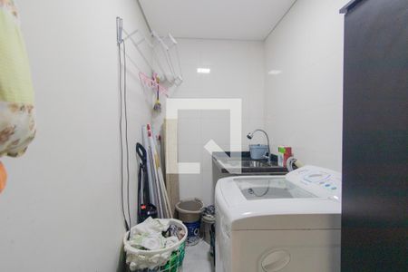 Casa de condomínio para alugar com 167m², 3 quartos e 2 vagas Casa de condomínio para alugar com 167m², 3 quartos e 2 vagasÁrea de Serviço