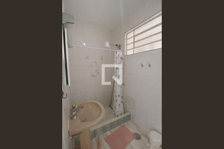 Banheiro de casa para alugar com 1 quarto, 58m² em Jardim Sandra, Sorocaba