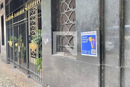 Apartamento à venda com 42m², 1 quarto e sem vagaPlaquinha instalada