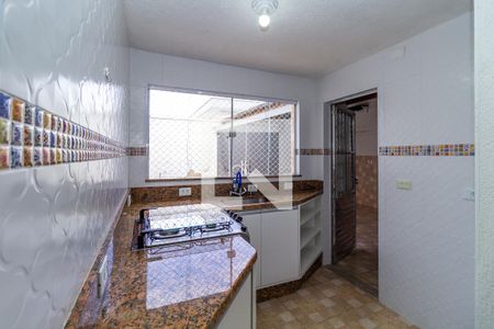 Casa para alugar com 140m², 1 quarto e 2 vagasCozinha