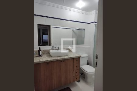 Banheiro de apartamento para alugar com 1 quarto, 47m² em Parque Monte Líbano, Mogi das Cruzes