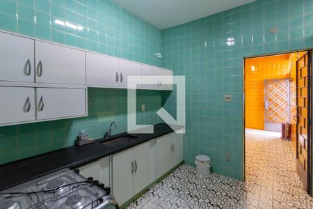 Casa à venda com 500m², 5 quartos e 3 vagasCozinha 1