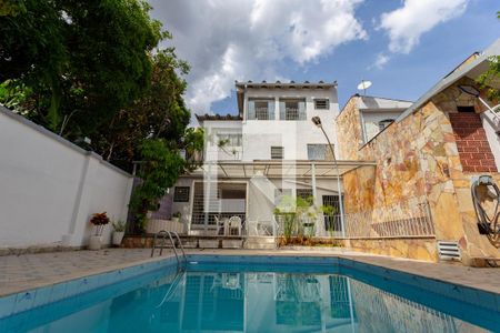 Casa à venda com 500m², 5 quartos e 3 vagasÁrea comum