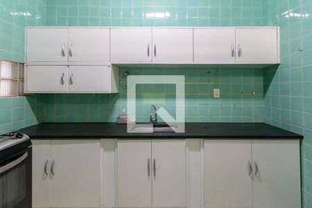 Casa à venda com 500m², 5 quartos e 3 vagasCozinha 1