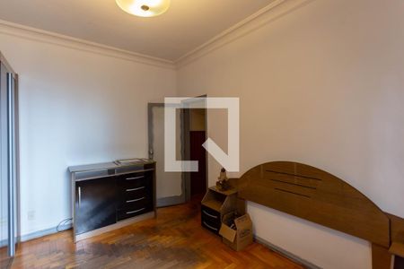 Casa à venda com 500m², 5 quartos e 3 vagasQuarto 2