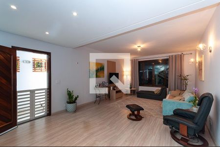 Sala de casa à venda com 3 quartos, 197m² em Vila Romana, São Paulo