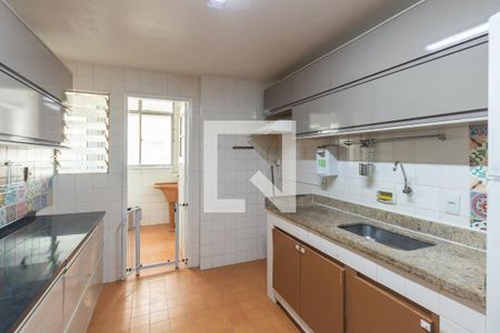 Apartamento para alugar com 122m², 3 quartos e 2 vagasCozinha