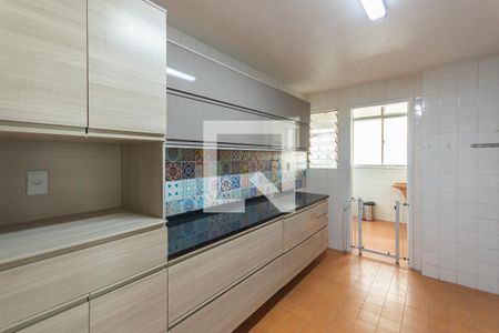 Apartamento para alugar com 122m², 3 quartos e 2 vagasCozinha