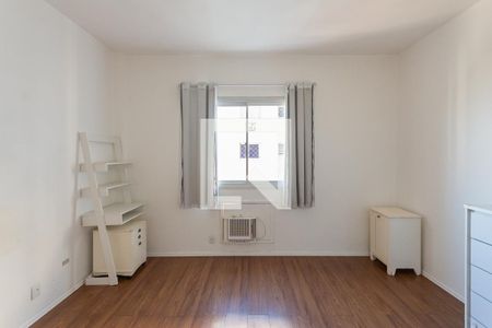 Apartamento para alugar com 122m², 3 quartos e 2 vagasSuíte
