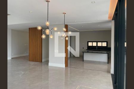 Casa à venda com 4 quartos, 555m² em Tamboré, Santana de Parnaíba