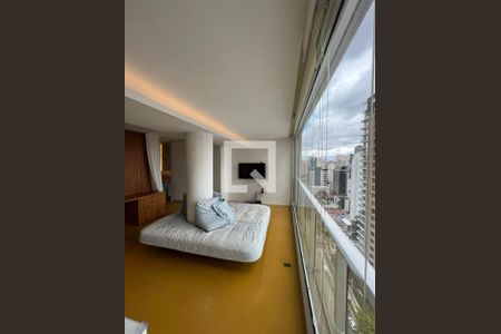 Apartamento à venda com 1 quarto, 67m² em Vila Nova Conceição, São Paulo