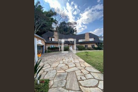 Casa à venda com 703m², 4 quartos e 8 vagas