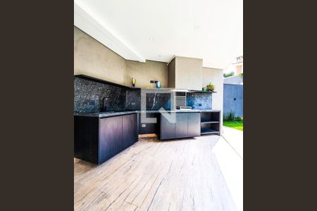 Casa de condomínio à venda com 430m², 3 quartos e 2 vagas