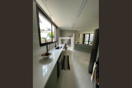 Casa de condomínio à venda com 430m², 3 quartos e 2 vagas