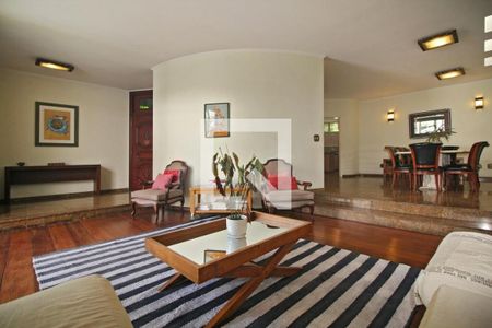 Casa à venda com 4 quartos, 365m² em Cidade Monções, São Paulo