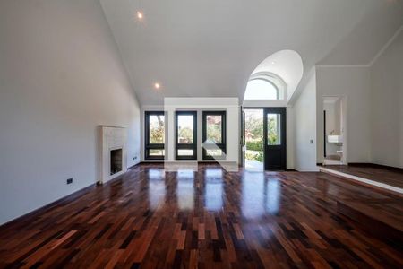 Casa de condomínio à venda com 354m², 5 quartos e 4 vagas