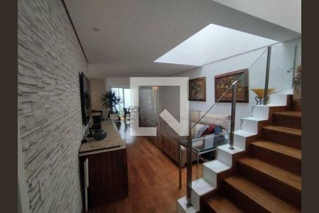 Casa à venda com 3 quartos, 260m² em Jardim Panorama, São Paulo