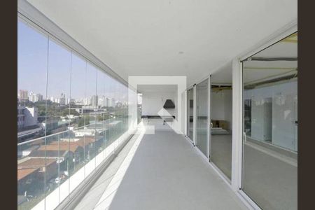 Apartamento à venda com 3 quartos, 233m² em Moema, São Paulo